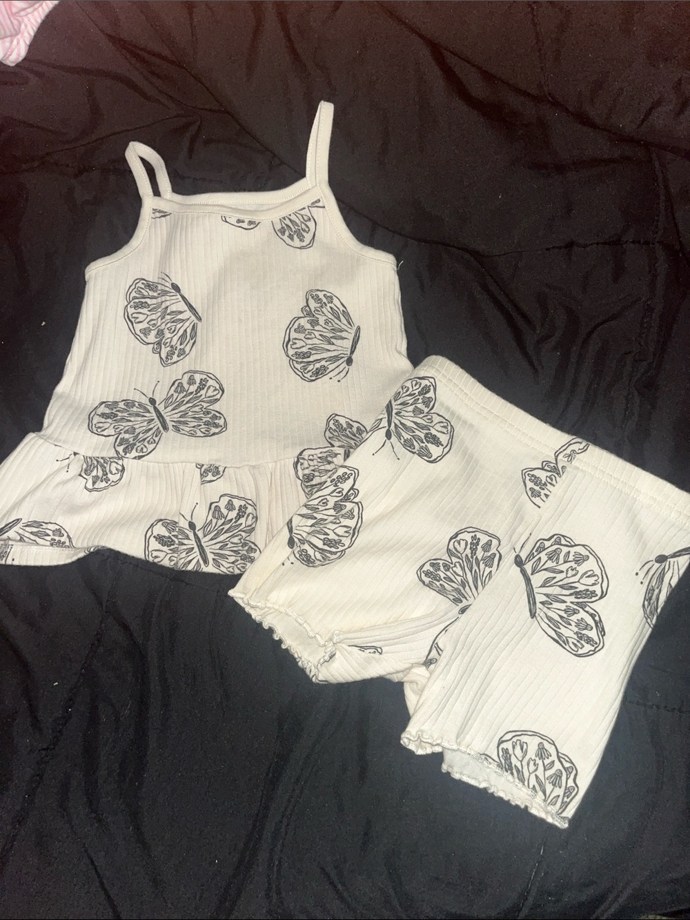 Babygirl 30 pc Bundle - Picture 13 of 15